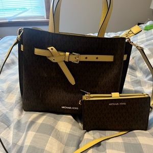 Michael Kors matching purse and wallet set